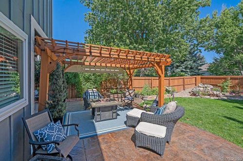 6163 Mineral Dr, Englewood CO 80112-3306 exterior