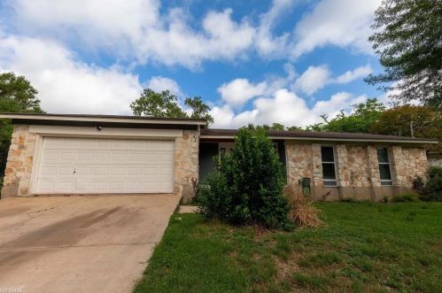 11506 Blue Spring Way, Austin TX  78753-2807 exterior