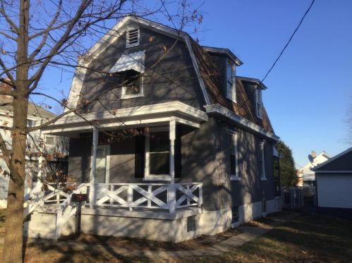 6924 Gilbert Ave, Cincinnati, OH 45239-4414