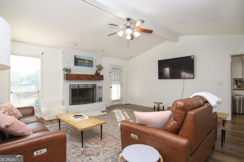 304 Turtle Creek Dr, Warner Robins GA  31088-6264 exterior