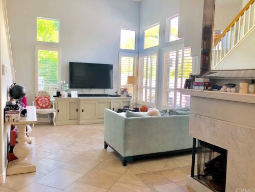 906 Dylan Way, Anaheim CA  92808-1515 exterior