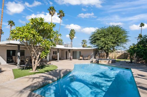 2253 Belding Dr, Palm Springs, CA 92262-6515