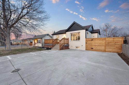 1678 Verbena St, Denver, CO 80220-2135