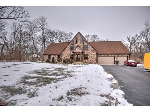 4235 Birch Church Rd, Decatur, IL 62521-8688
