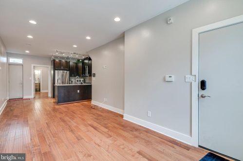 1603 Ellsworth St, Philadelphia, PA 19146-3009