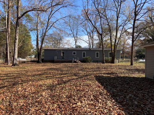 1095 Longpoint Rd, Cross, SC 29436-3613