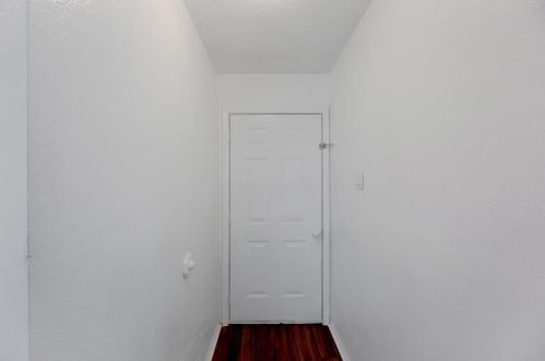 1725 Indian School Rd, Garland TX  75044-7231 exterior