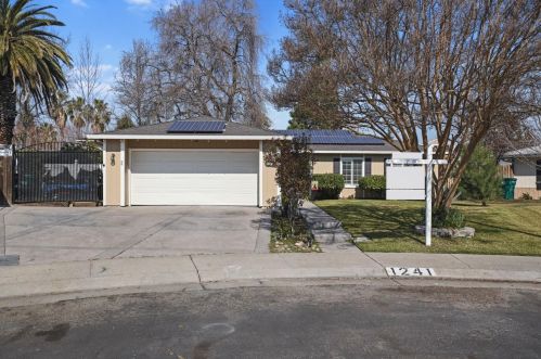 1241 Chelsea Way, Stockton, CA 95209-1404