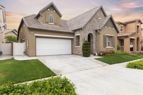 15772 Cortland Ave, Chino, CA 91708-9351