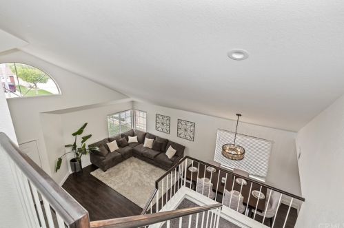 8554 Rosemary Dr, Riverside CA  92508-2965 exterior