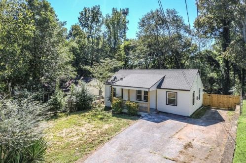 871 Hargis St, Atlanta GA  30315-8605 exterior