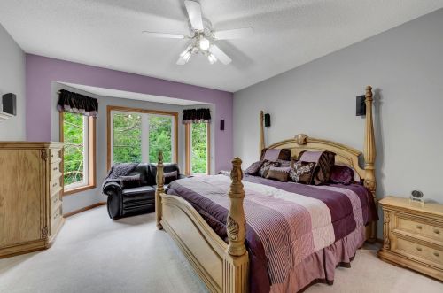 731 Heron Ave, Saint Paul MN  55128-5384 exterior