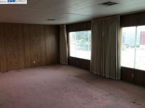 2697 Pueblo Lk, Hayward, CA 94545-4511