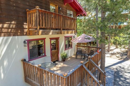 10642 Alder Creek Rd, Truckee, CA 96161-2528