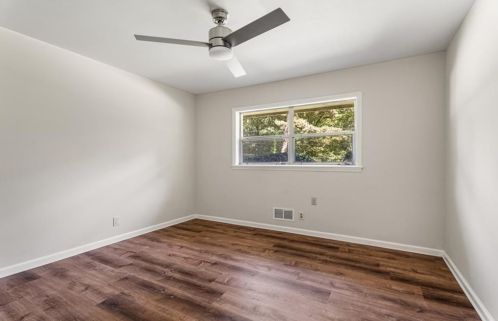2985 Meadow Lark Dr, Atlanta GA  30344-4033 exterior