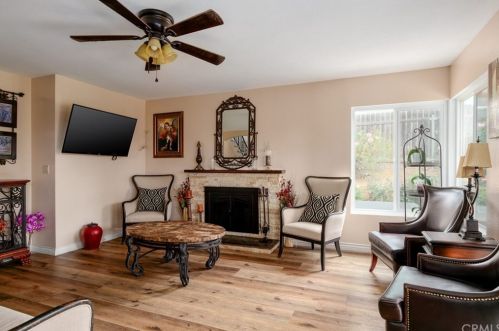 8450 Tamarind Ln, Riverside CA  92509-5180 exterior