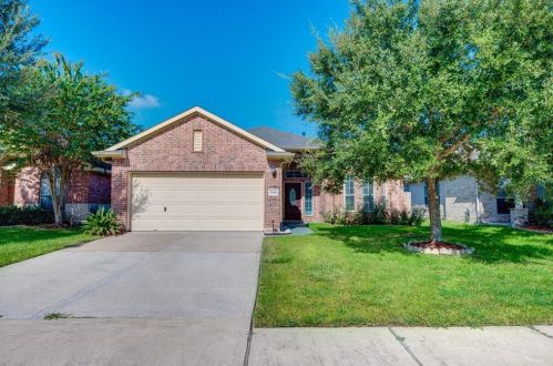 7414 Compass Rose Dr, Richmond TX  77407-5047 exterior
