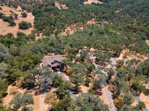 6750 Beaver Pond Rd, Folsom, CA