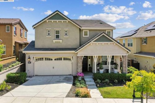 1750 Terracina Dr, Pleasanton, CA 94568-4248