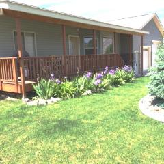 114 Lodgepole Cir, Parachute, CO 81635-9575
