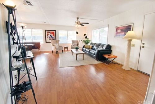 20701 Beach Blvd, Huntington Beach, CA 92648-4908