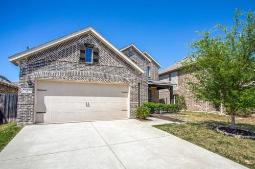 10437 Turning Leaf Trl, Fort Worth TX  76131-3981 exterior