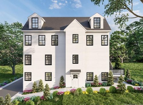 41 Stevens St, Milford, CT 06460-7868