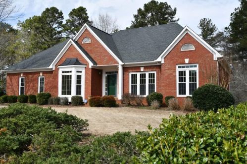 3060 Fleet St, Marietta, GA 30064-5020