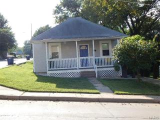 419 Mill St, Festus, MO 63028-1821