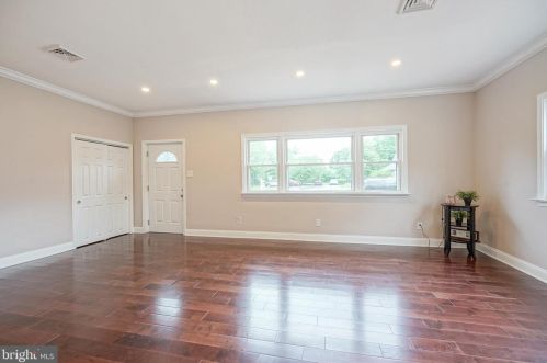 502 Mount Laurel Rd, Mount Laurel NJ  08054-9523 exterior