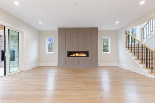 1610 Fearn Cir, Atlanta GA  30319-3512 exterior