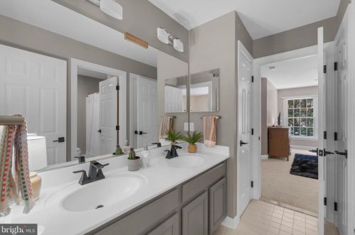 944 Old County Rd, Severna Park MD 21146-4817 exterior