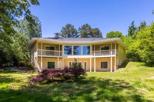 4464 Old Norcross Rd, Duluth GA  30096-4216 exterior