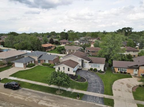 14929 Dogwood Dr, Orland Park, IL 60462-3424