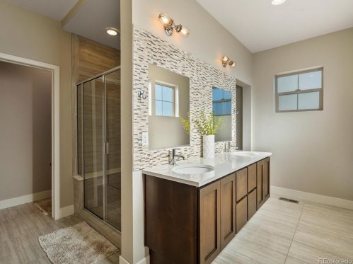 15558 Baker Ave, Denver CO  80228 exterior