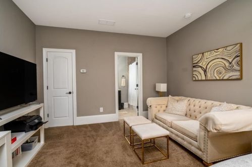 2142 Havenwood Trl, Atlanta GA  30319-4018 exterior