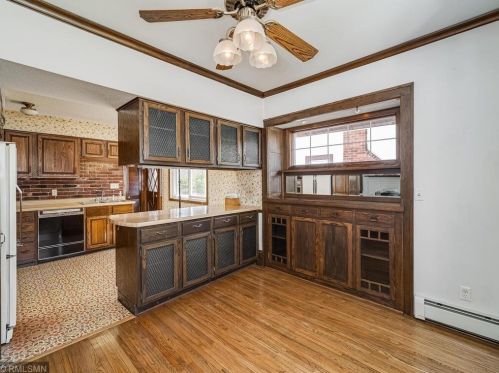 1744 Berkeley Ave, Saint Paul MN  55105-2026 exterior