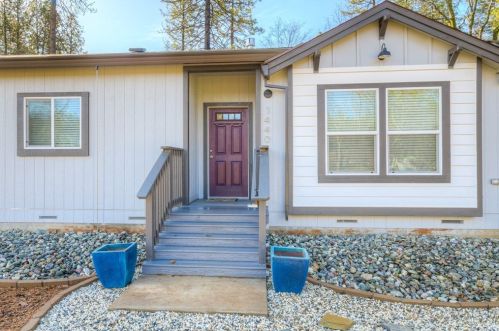 1440 Mayhew Ln, Paradise, CA 95969-2732