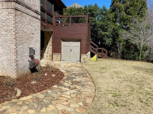 1518 Mossvale Ct, Kennesaw, GA 30152-6702