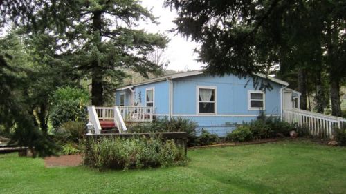 48627 Hwy 101, Langlois OR  97450-9711 exterior
