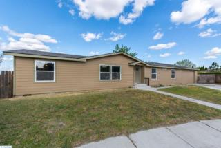 2112 Louisiana Ct, Kennewick, WA 99336-7946