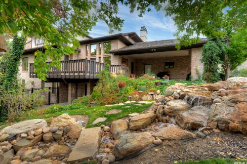 10188 Dimple Dell Ln, Sandy UT 84092-4505 exterior