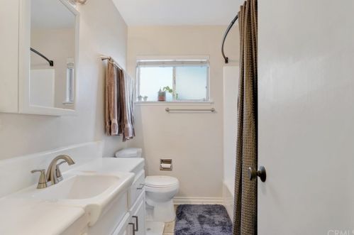 219 Nutwood St, Anaheim CA  92804-2532 exterior