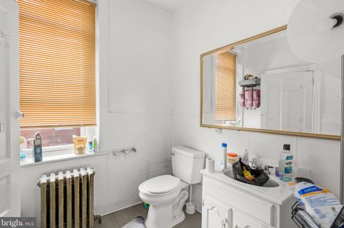 1712 22nd St, Philadelphia PA 19140-4722 exterior