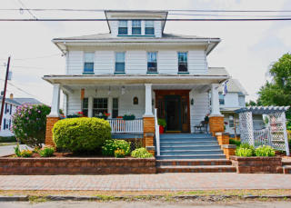 104 Church St, Pittston PA  18640-2038 exterior