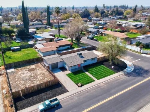 1500 Thorsen Ave, Modesto, CA 95355-1826