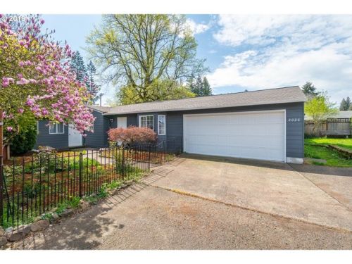 2026 12th St, Redland, OR 97045-1505