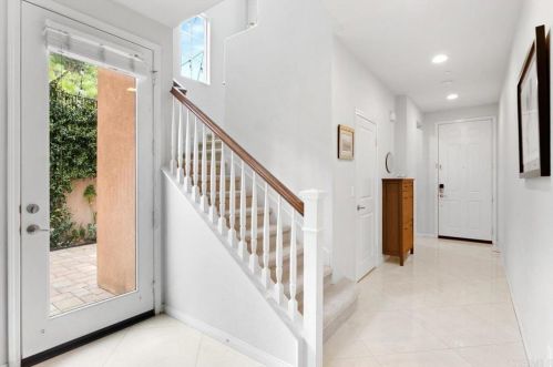 1359 Dolomite Way, San Marcos CA  92078-2824 exterior
