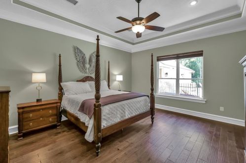 1612 Sweet Gum St, Conroe TX  77385-9530 exterior