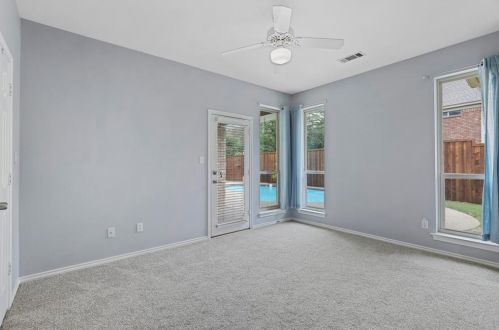 2221 Lorraine Dr, Carrollton TX 75006-4322 exterior